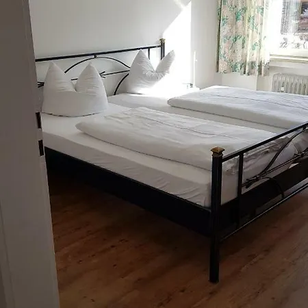 Am Frassl'S Biche Appartement Garmisch-Partenkirchen Buitenkant foto