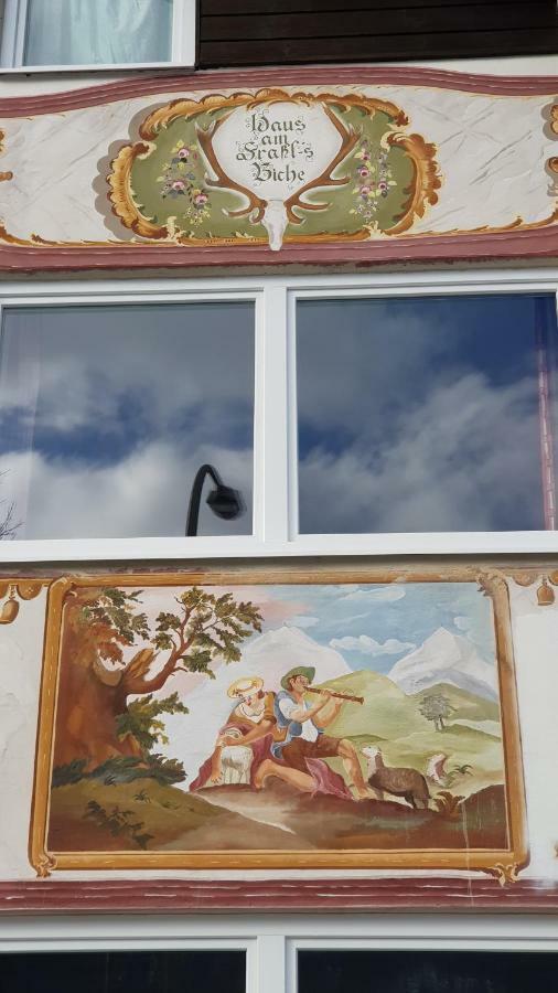 Am Frassl's Biche Garmisch-Partenkirchen